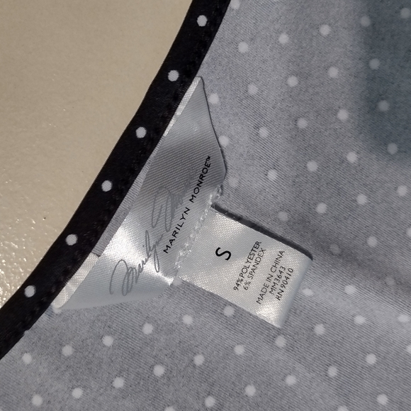 Marilyn Monroe polka dot blouse - Picture 12 of 12